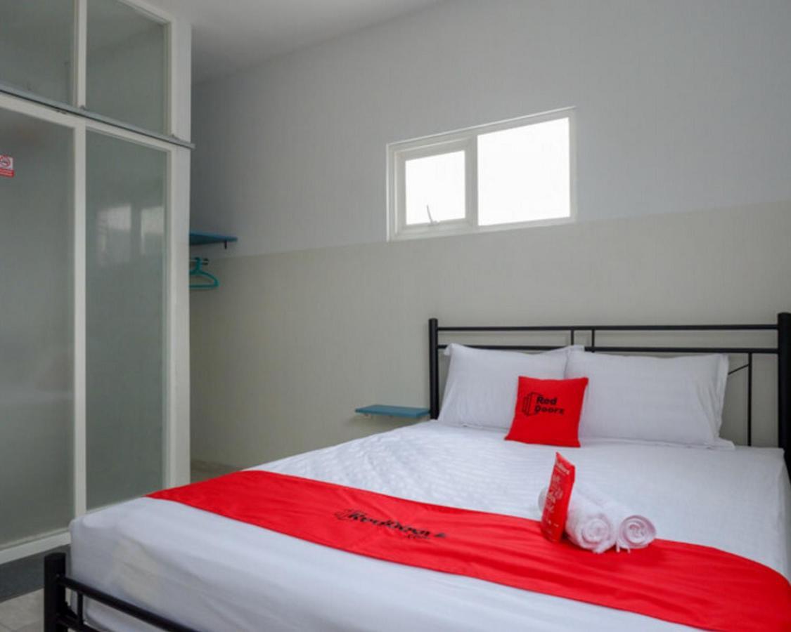 Hotel Reddoorz Near Tamansari Shopping Center Salatiga